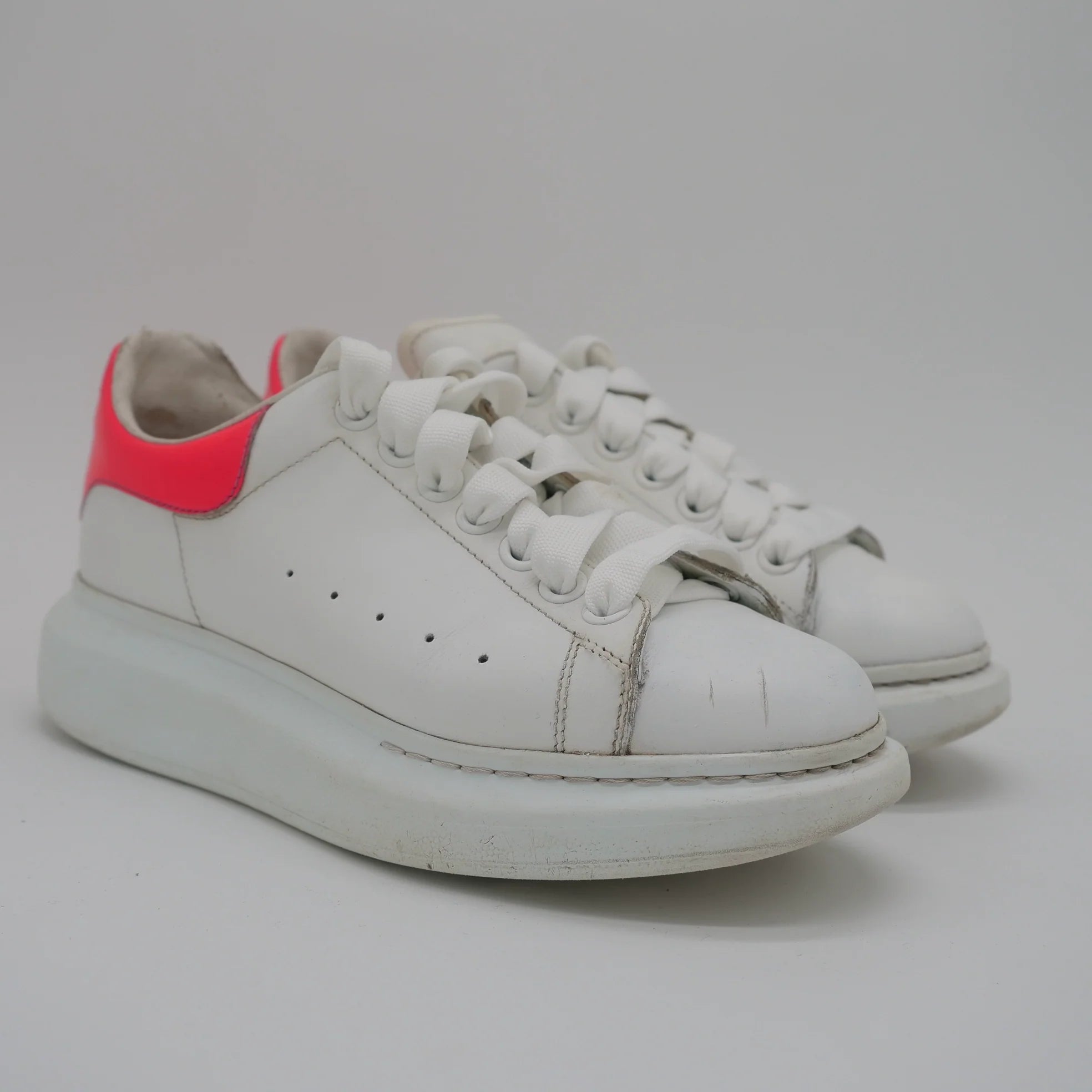 Alexander McQueen White and Pink - EU 37