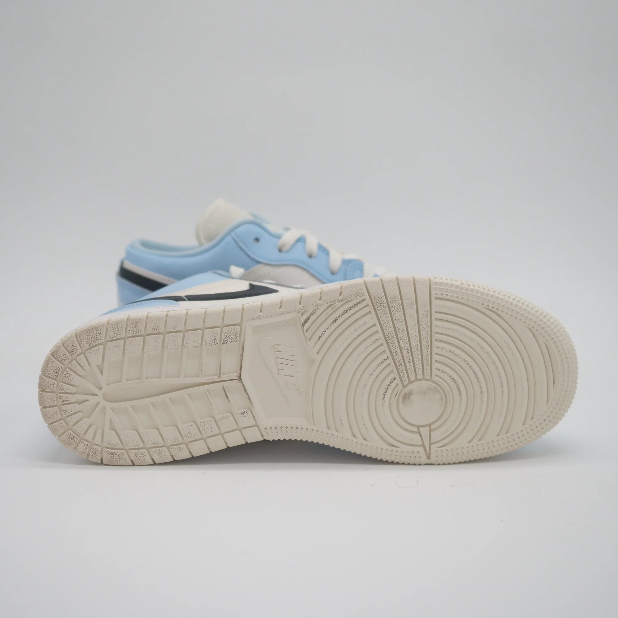 Nike Air Jordan 1 Low Ice Blue Black - EU 39