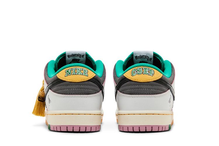 Nike SB Dunk Low CSEF - HJ4132-100