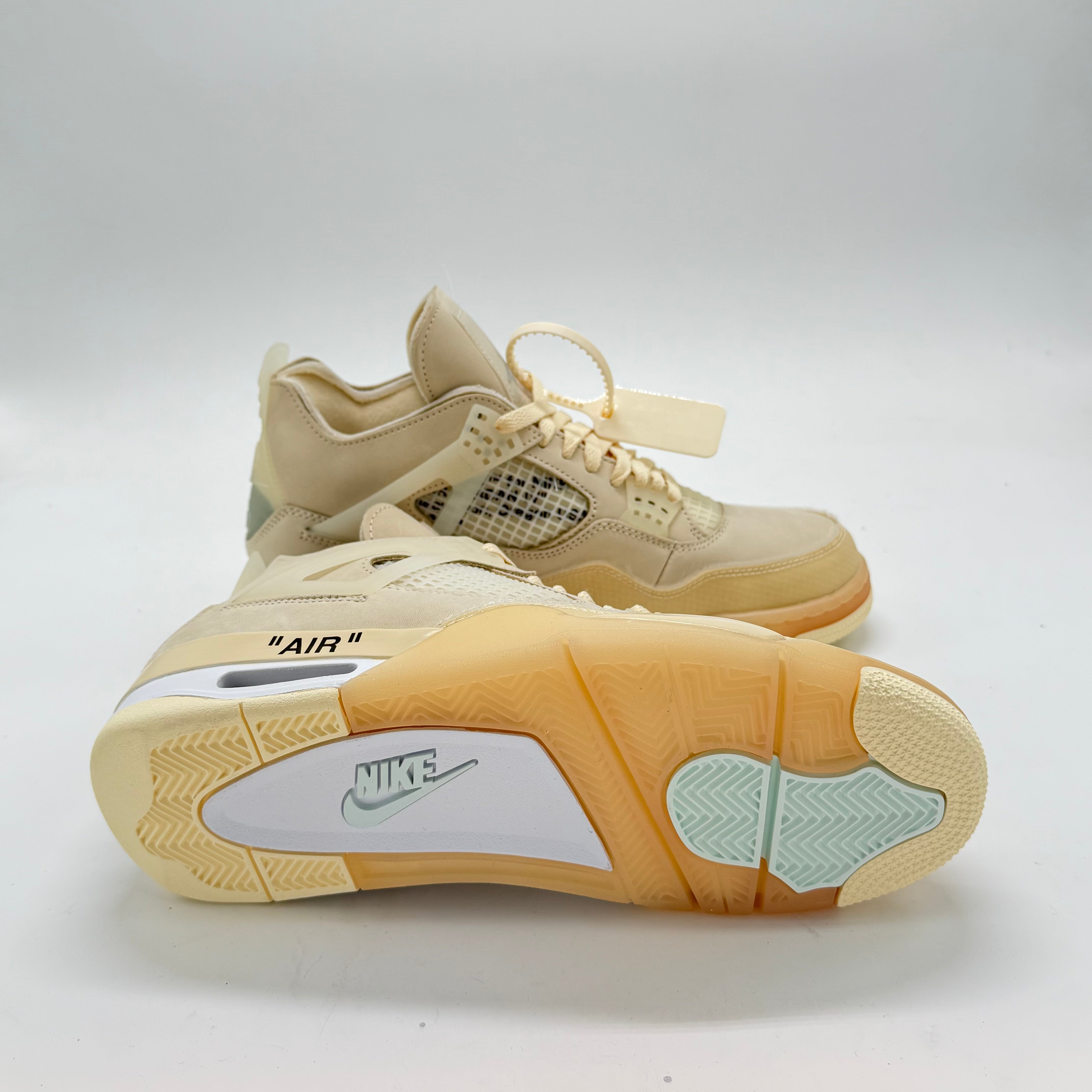 Air Jordan 4 Off White Sail EU 43
