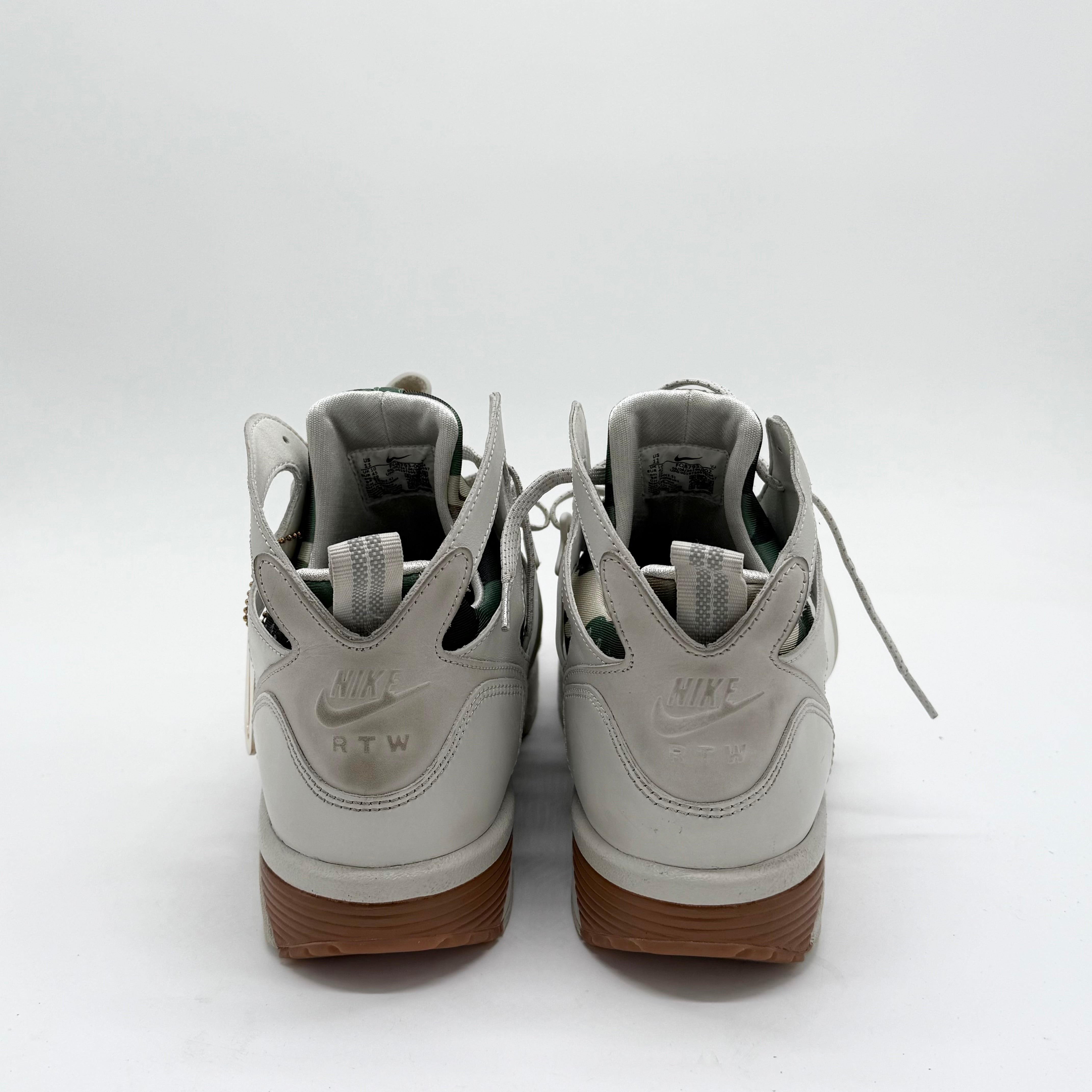 Nike Air Trainer Huarache Corteiz Light Bone EU 45